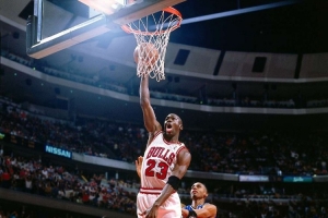 乔丹：在我看来没有所谓的GOAT 我们只是汲取经验&推动比赛发展